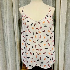 H&M feathers print Top